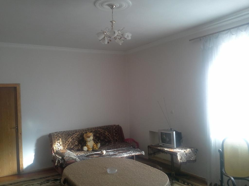 Spandaryan House Yeghegnadzor Номер фото